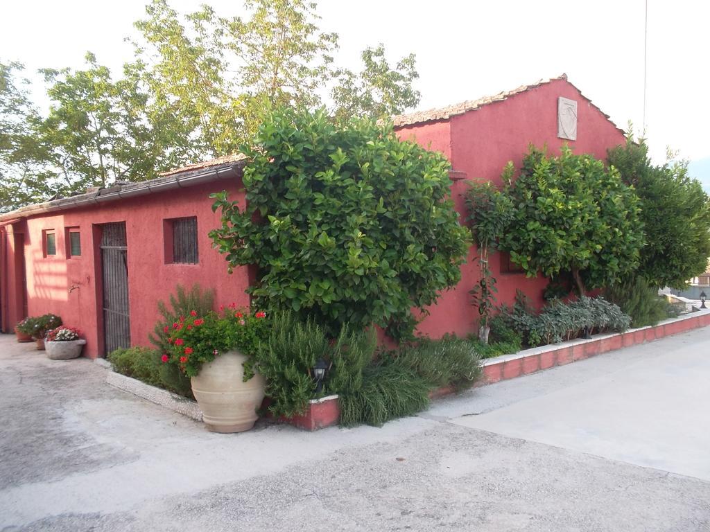 B&B Colle Cucchiara กัสซีโน ภายนอก รูปภาพ